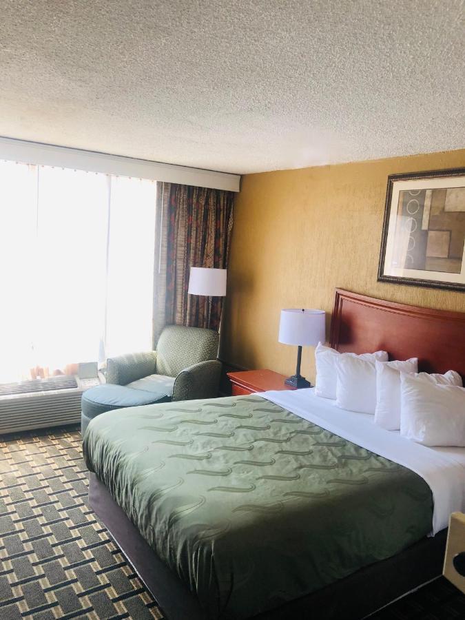 Quail Inn And Suites - Миртл-Бич Экстерьер фото